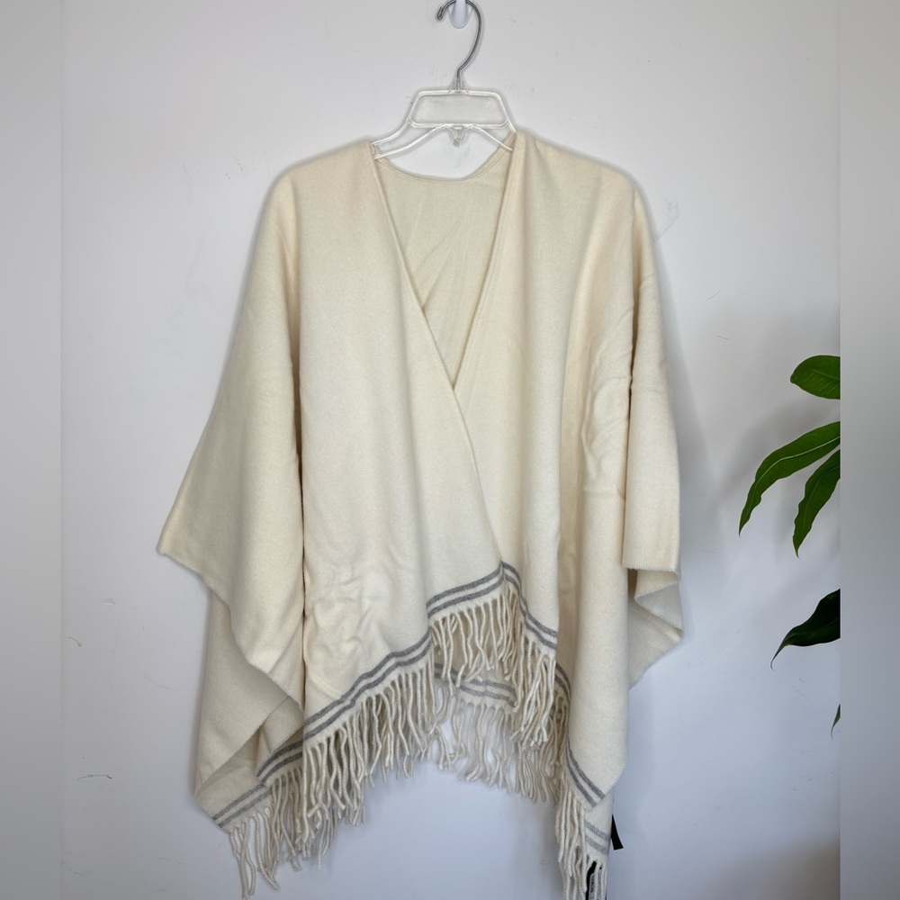 BN12 Rag & Bone Boho Chic Poncho Sweater Fringe Ivory Fringe Hippie One Size